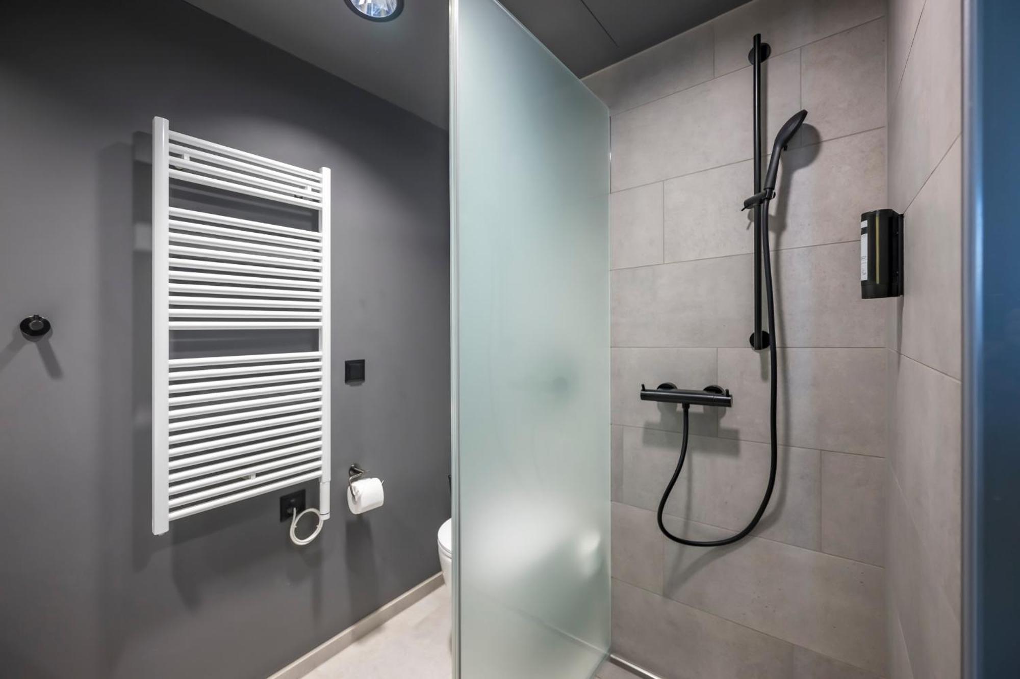 Zleep Hotel Zuerich-Клотен Екстериор снимка