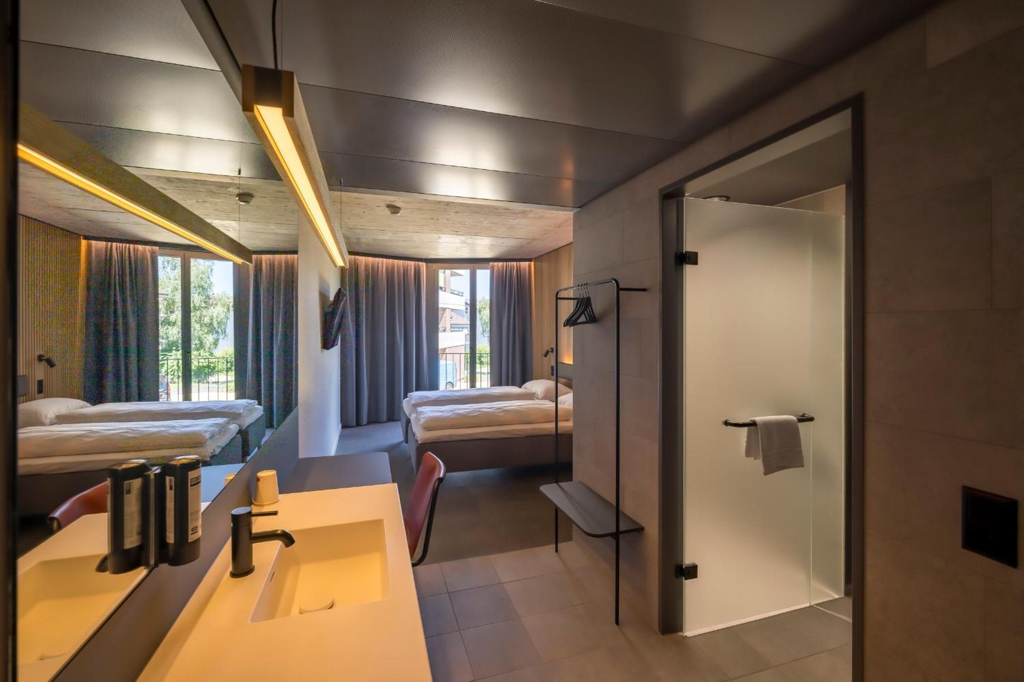 Zleep Hotel Zuerich-Клотен Екстериор снимка