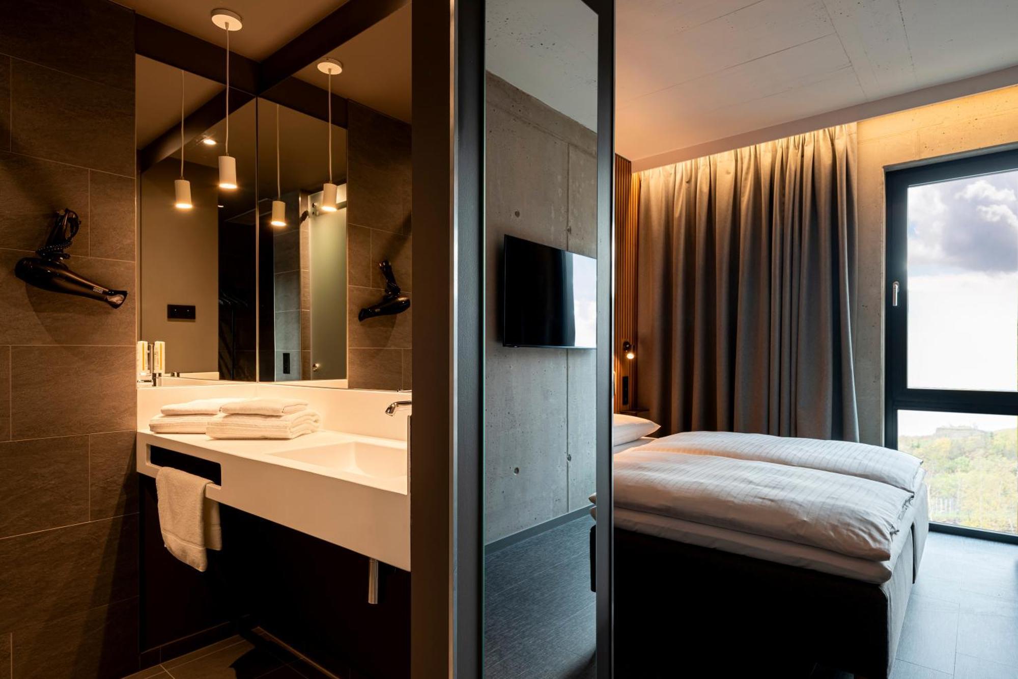 Zleep Hotel Zuerich-Клотен Екстериор снимка